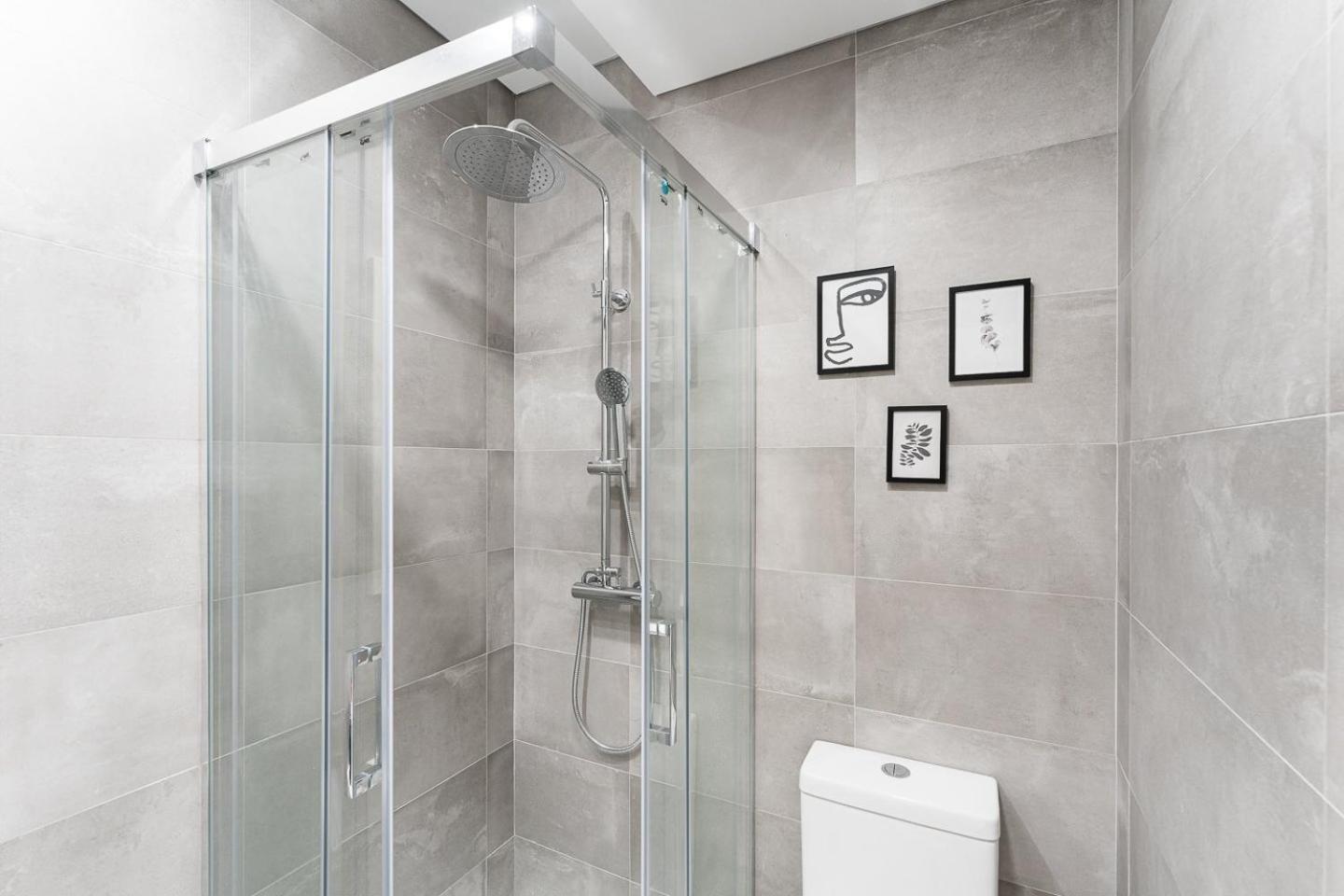 Guestready - Contemporary Studio In Porto Luaran gambar